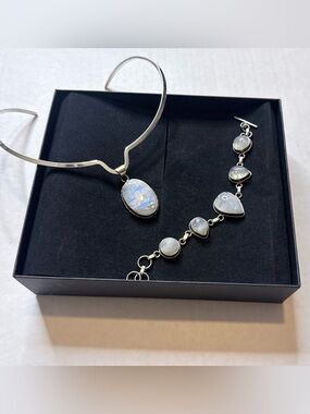 Moonstone Necklace and Bracelet Set - White Moonstone